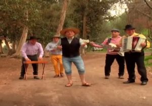 En uno de sus últimos vídeos ''Camino para el monte'', la motivación del folclorista aún sigue intacta.